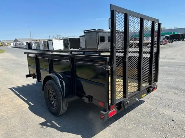 Guide to Buying Police Impound Trailers